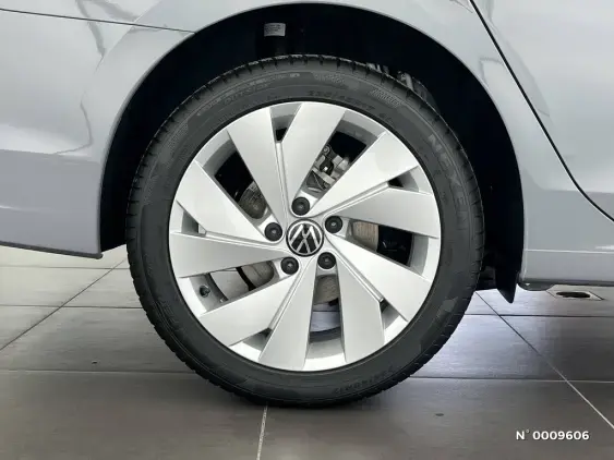 VOLKSWAGEN GOLF V - voiture de démonstration - Photo 15