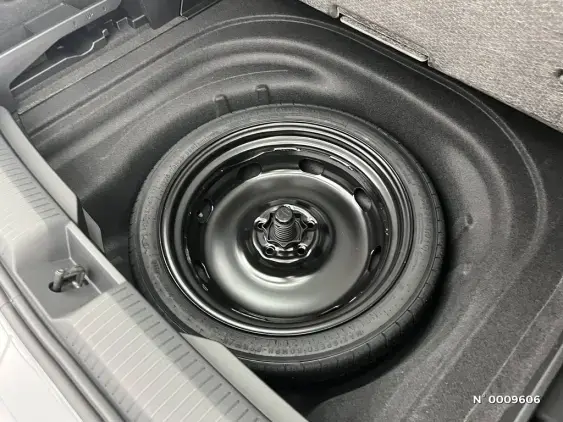 VOLKSWAGEN GOLF V - voiture de démonstration - Photo 18