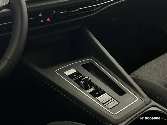 VOLKSWAGEN GOLF V - voiture de démonstration - Photo 23