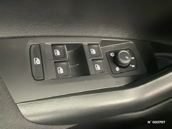 VOLKSWAGEN POLO VI - voiture de démonstration - Photo 26