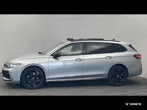 VOLKSWAGEN PASSAT SW IX - voiture de démonstration - Photo 2