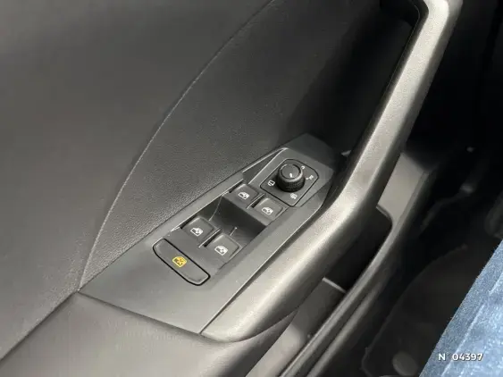 VOLKSWAGEN T-CROSS - voiture de démonstration - Photo 26