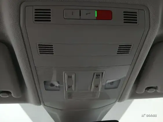 VOLKSWAGEN T-CROSS - voiture de démonstration - Photo 13