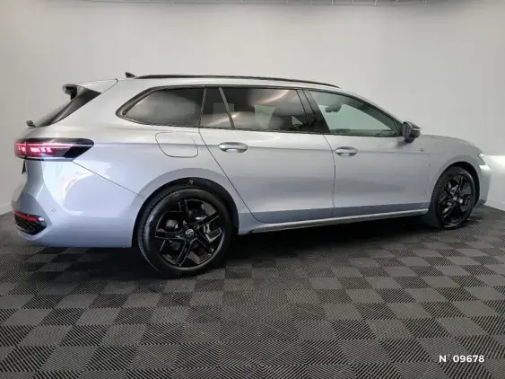 VOLKSWAGEN PASSAT SW IX - voiture de démonstration - Photo 37