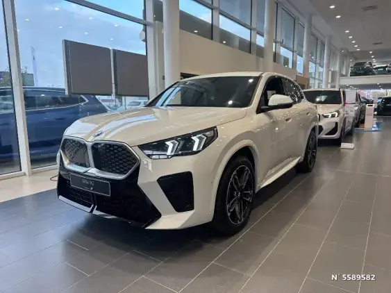 BMW iX2 U10 - voiture de démonstration - Photo 1