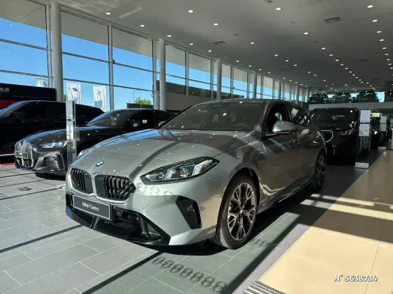 BMW SERIE 1 F70 - voiture de démonstration - Photo 1