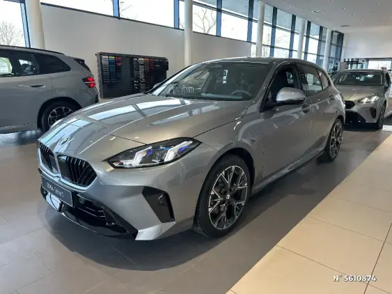 BMW SERIE 1 F70 - voiture de démonstration - Photo 1