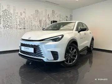 Acheter LEXUS LBX LBX 2WD Elegant démonstration en vente à LEXUS SAINT-MAXIMIN GUEUDET 1880