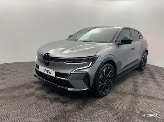 RENAULT MEGANE V - voiture de démonstration - Photo 1