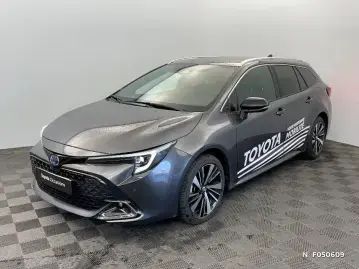 Acheter TOYOTA COROLLA TOURING SPT Corolla Touring Sports Hybride 140ch Design démonstration en vente à TOYOTA SAINT-QUENTIN GUEUDET 1880
