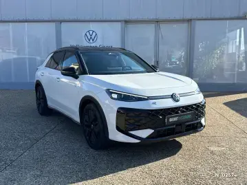 Acheter VOLKSWAGEN T-ROC T-Roc 1.5 eTSI EVO2 Hybrid 150 ch DSG7 R-Line démonstration en vente à VOLKSWAGEN GISORS GUEUDET 1880