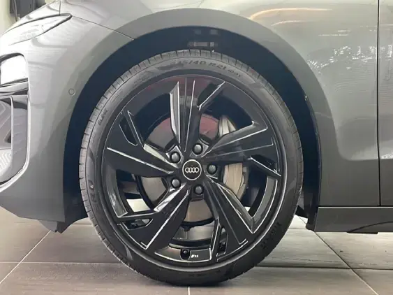 AUDI A6 E-TRON AVANT - voiture de démonstration - Photo 22