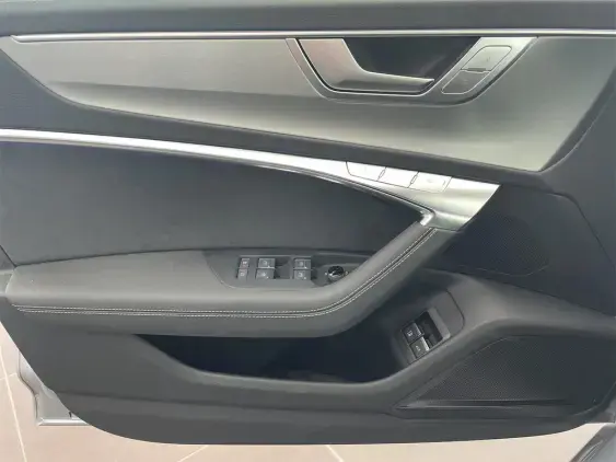 AUDI A6 AVANT V - voiture de démonstration - Photo 30