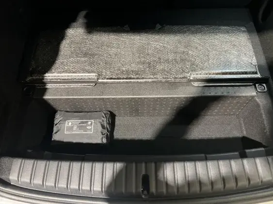 BMW SERIE 1 F70 - voiture de démonstration - Photo 17