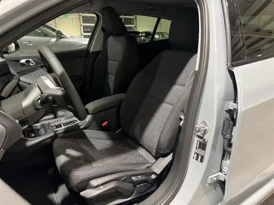 BMW SERIE 1 F70 - voiture de démonstration - Photo 18