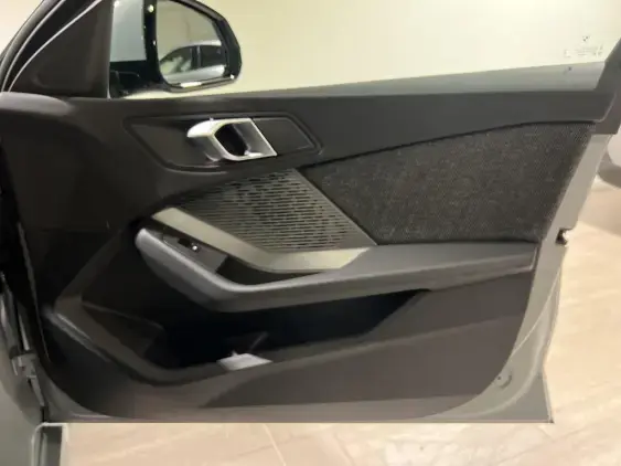 BMW SERIE 1 F70 - voiture de démonstration - Photo 20