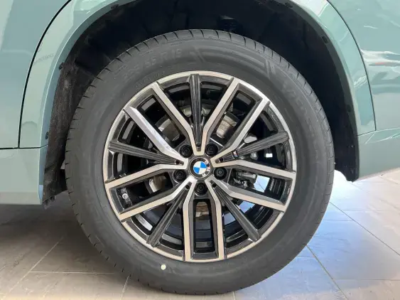 BMW X1 U11 - voiture de démonstration - Photo 23