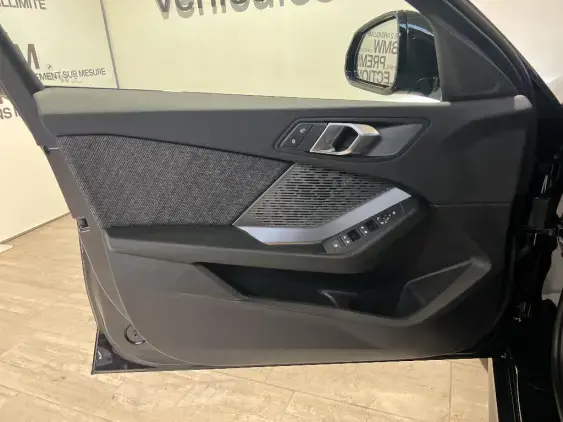 BMW SERIE 1 F70 - voiture de démonstration - Photo 19