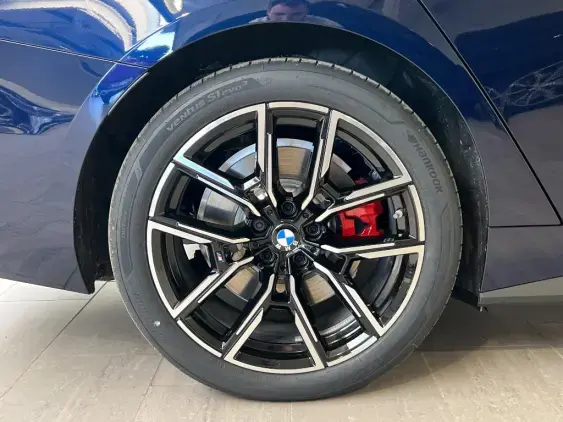 BMW i4 G26 LCI - voiture de démonstration - Photo 24