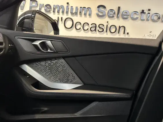 BMW SERIE 1 F70 - voiture de démonstration - Photo 15