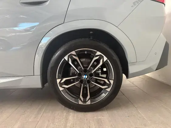 BMW X2 U10 - voiture de démonstration - Photo 23