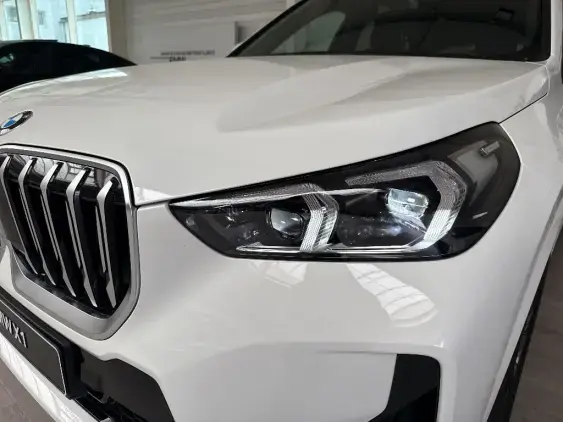 BMW X1 U11 - voiture de démonstration - Photo 18