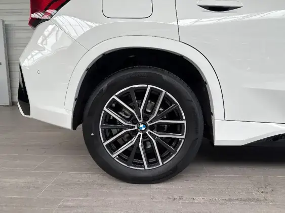 BMW X1 U11 - voiture de démonstration - Photo 21