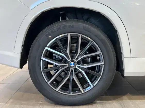 BMW X1 U11 - voiture de démonstration - Photo 25
