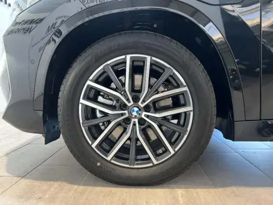 BMW X1 U11 - voiture de démonstration - Photo 23