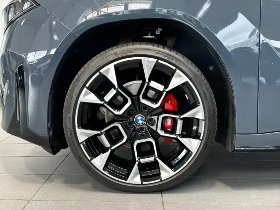 BMW iX3 NA5 - voiture de démonstration - Photo 20