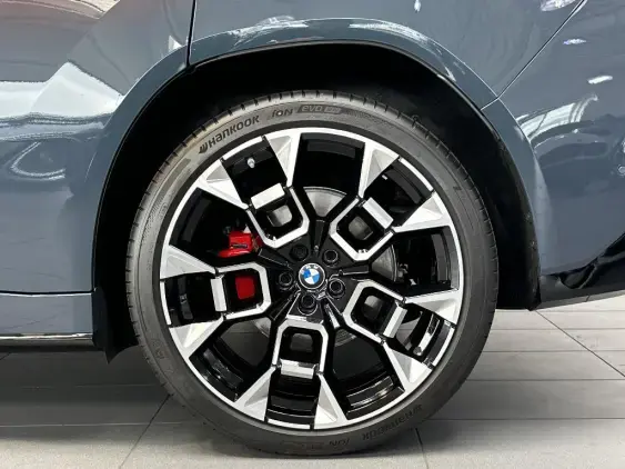 BMW iX3 NA5 - voiture de démonstration - Photo 21