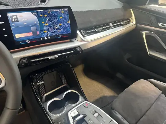 BMW iX2 U10 - voiture de démonstration - Photo 16