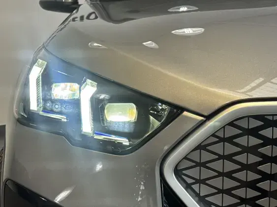 BMW iX2 U10 - voiture de démonstration - Photo 18