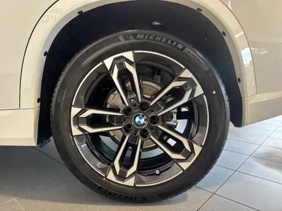 BMW X1 U11 - voiture de démonstration - Photo 21