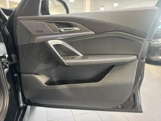 BMW X1 U11 - voiture de démonstration - Photo 18