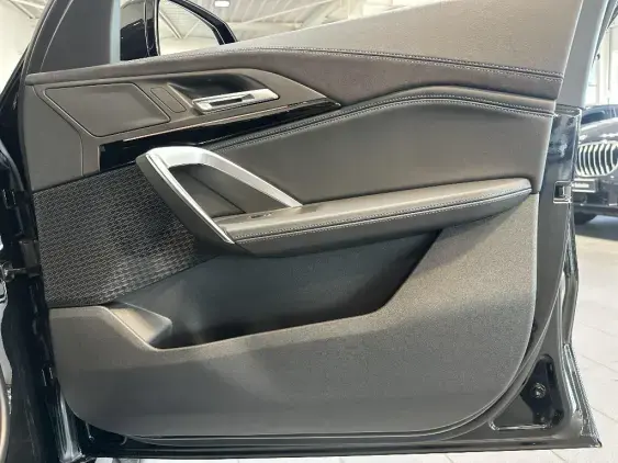 BMW X1 U11 - voiture de démonstration - Photo 18