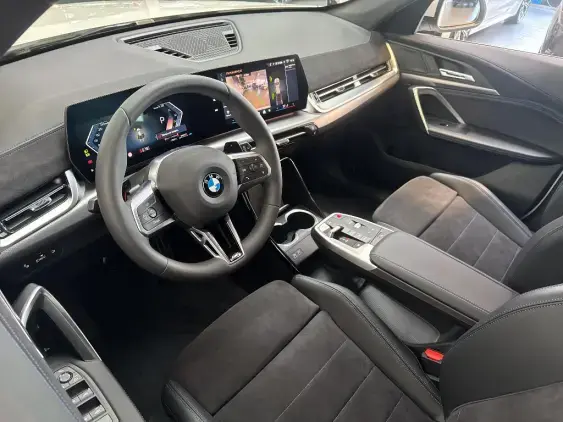BMW X1 U11 - voiture de démonstration - Photo 16