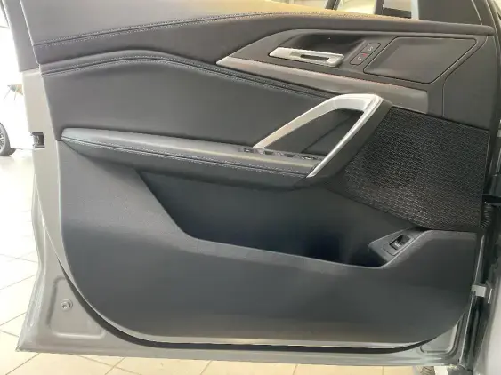 BMW X1 U11 - voiture de démonstration - Photo 17