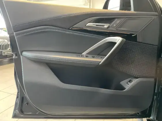 BMW X1 U11 - voiture de démonstration - Photo 17