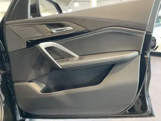 BMW X1 U11 - voiture de démonstration - Photo 18