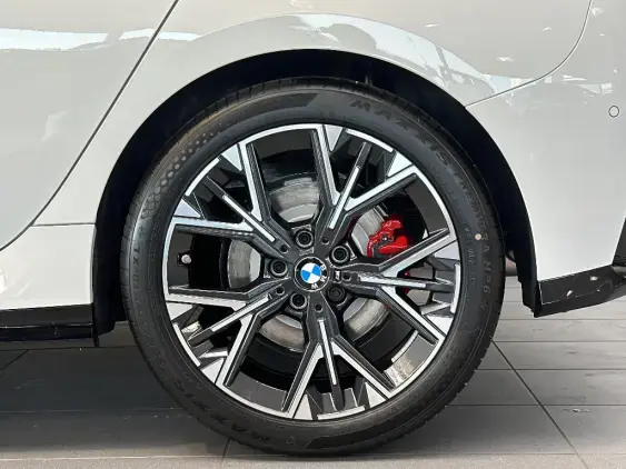BMW SERIE 1 F70 - voiture de démonstration - Photo 21