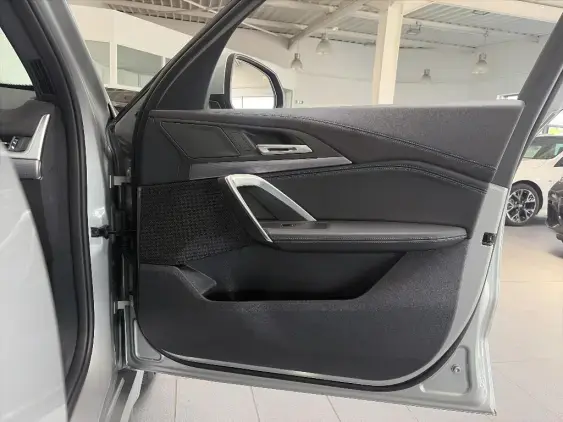 BMW X1 U11 - voiture de démonstration - Photo 19