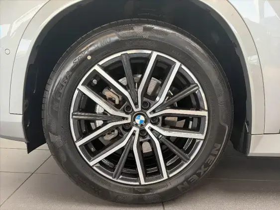 BMW X1 U11 - voiture de démonstration - Photo 21
