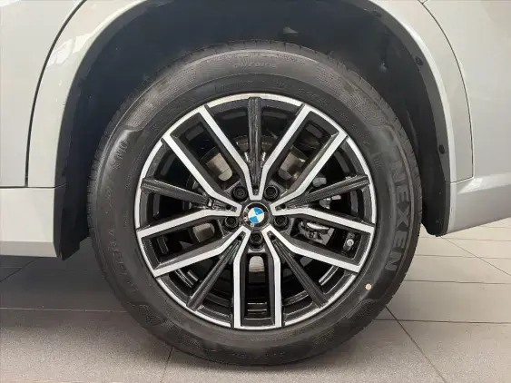 BMW X1 U11 - voiture de démonstration - Photo 22