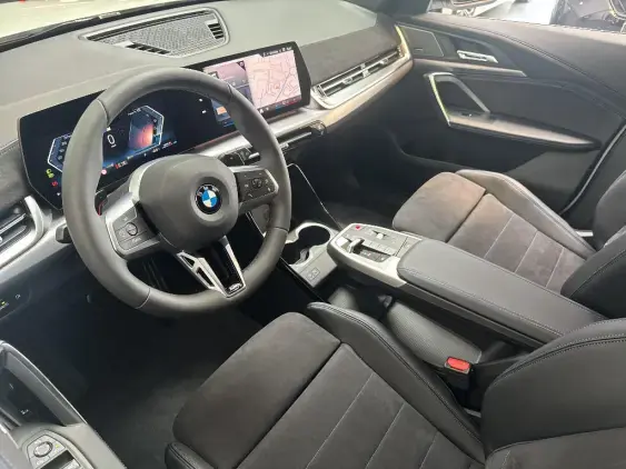 BMW X1 U11 - voiture de démonstration - Photo 16