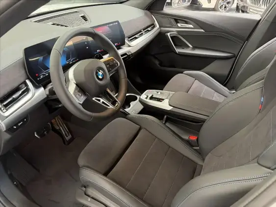 BMW X2 U10 - voiture de démonstration - Photo 17