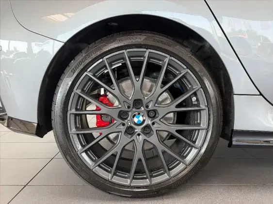 BMW SERIE 1 F70 - voiture de démonstration - Photo 24