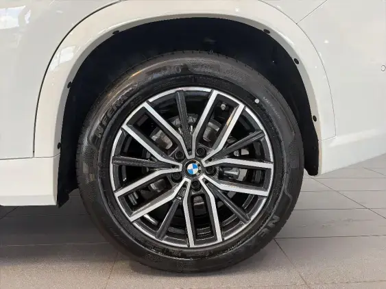 BMW X1 U11 - voiture de démonstration - Photo 22