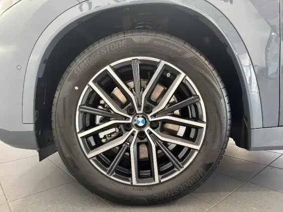BMW X1 U11 - voiture de démonstration - Photo 20
