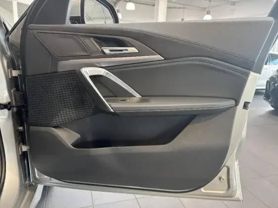 BMW iX1 U11 - voiture de démonstration - Photo 18